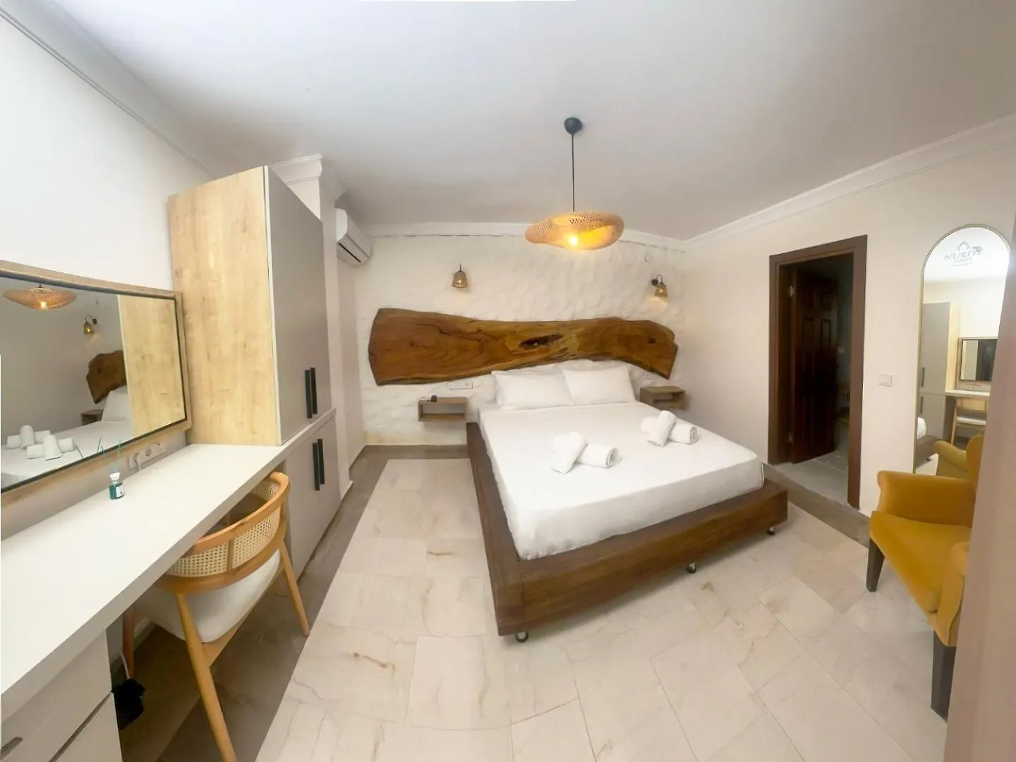 Apart Otel Nuriye Alaçatı