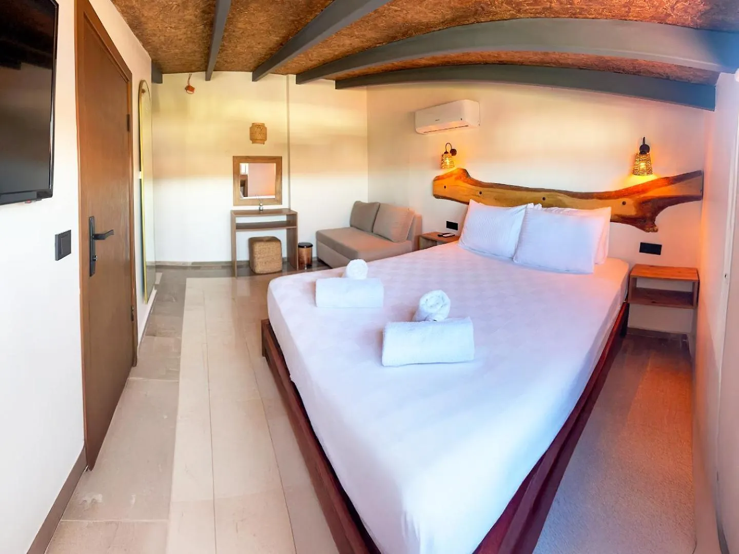 Apart Otel Nuriye Alaçatı